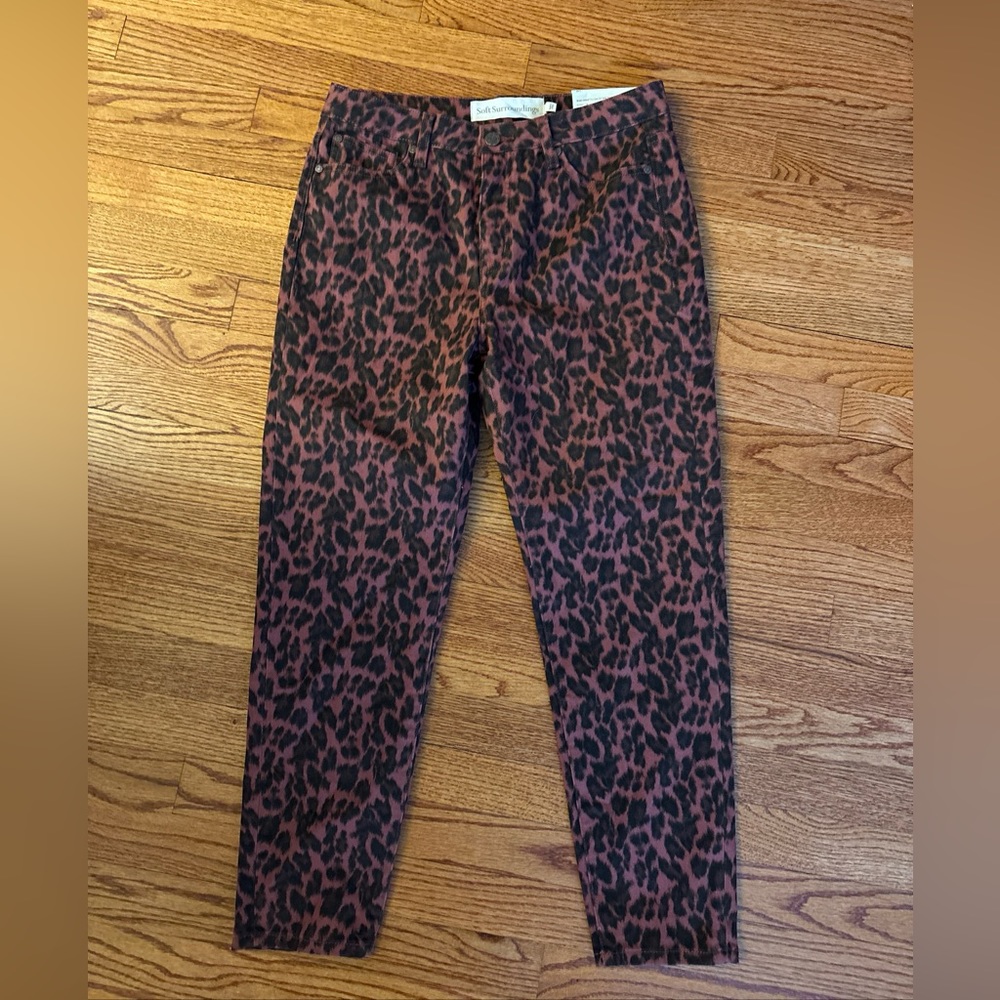 Soft Surroundings NEW w/Tags Jeans Animal Print Sz 10P PERFECT